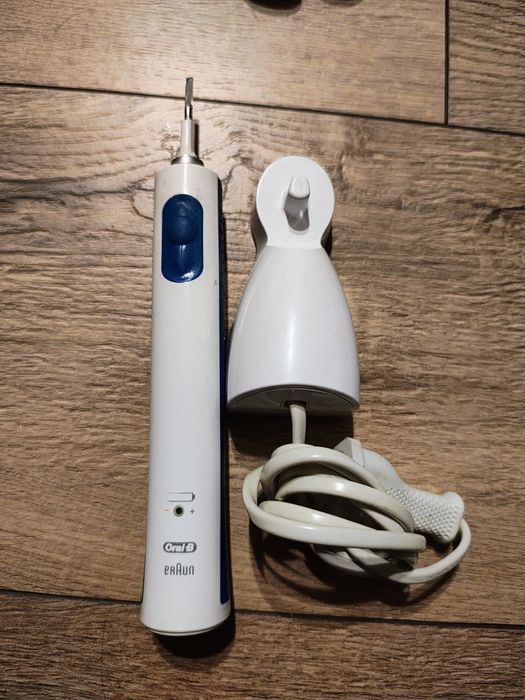 Periuță electrica oral B Braun