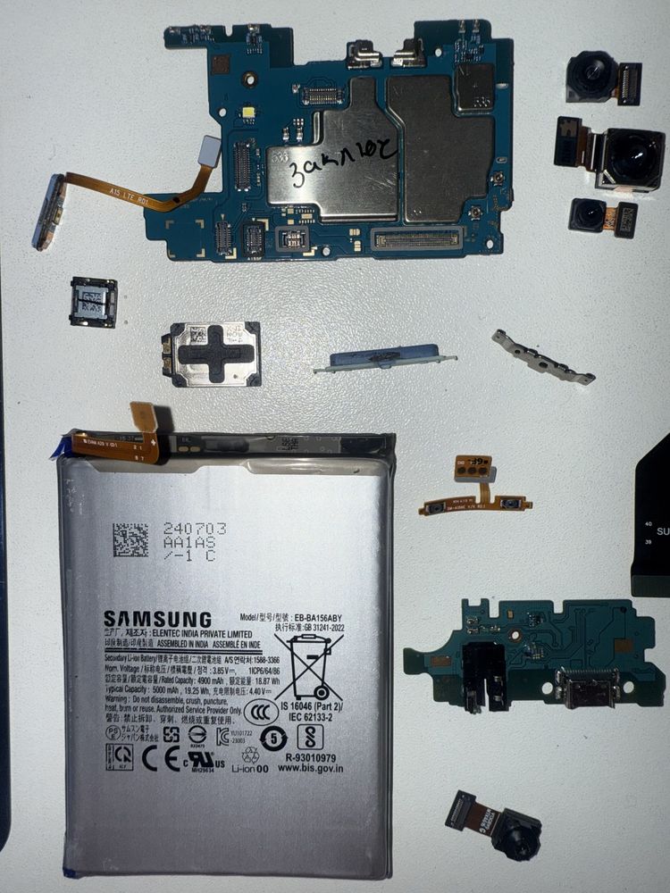 Samsung Galaxy A15 НА ЧАСТИ