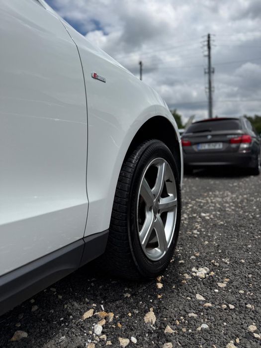 Vand Audi Q5 2012
