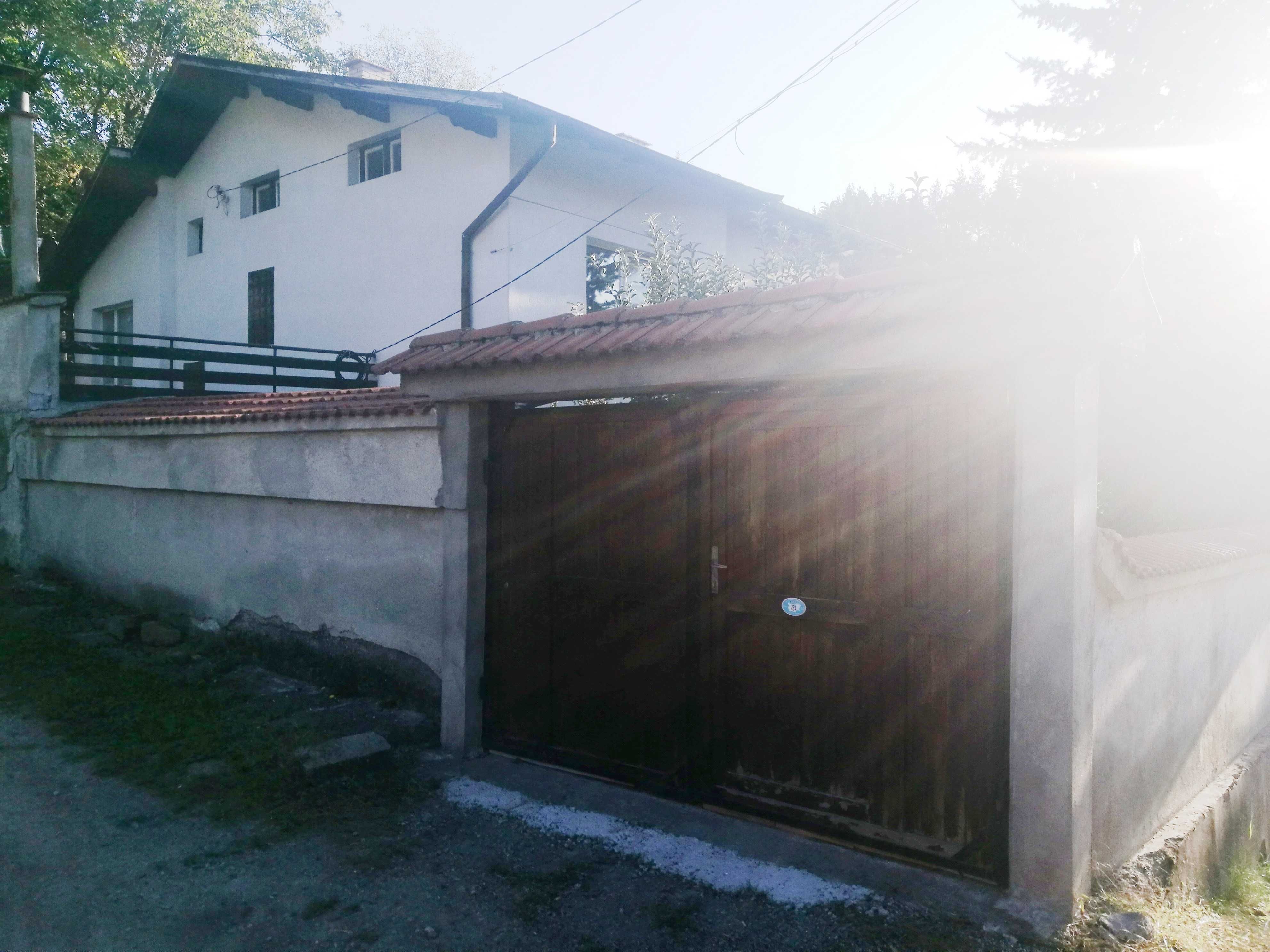 Продава къща в с. Рударци област Перник