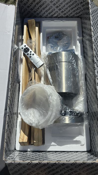 Ventilator tavan cu lumina si telecomanda