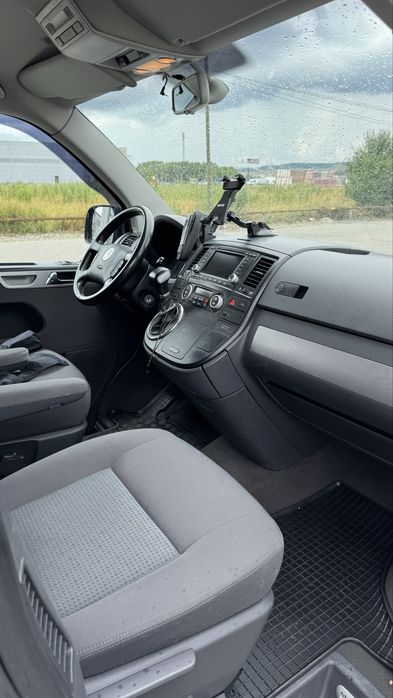 VW Multivan T5  2,5 TDI 174 Cp 220v 7-locuri