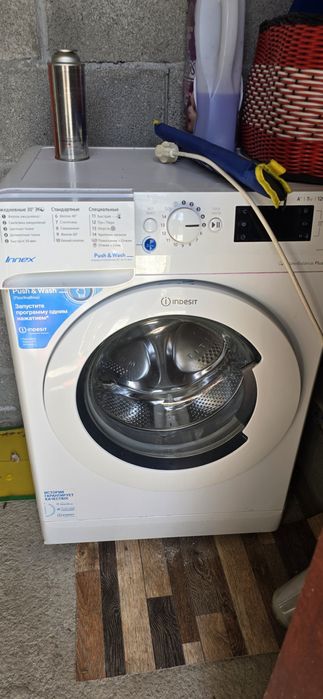 50=000 Стиральная машина индезит Indesit Германия