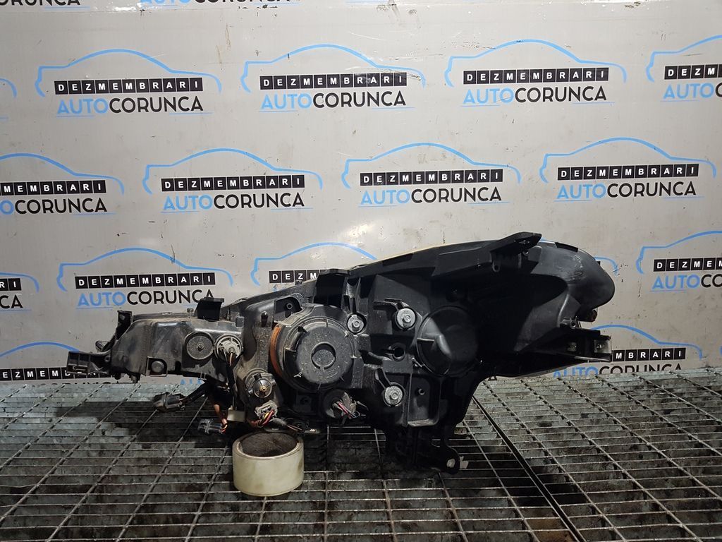 Far Dreapta Peugeot 4007 2007 - 2012 SUV 4 Usi (750) Xenon