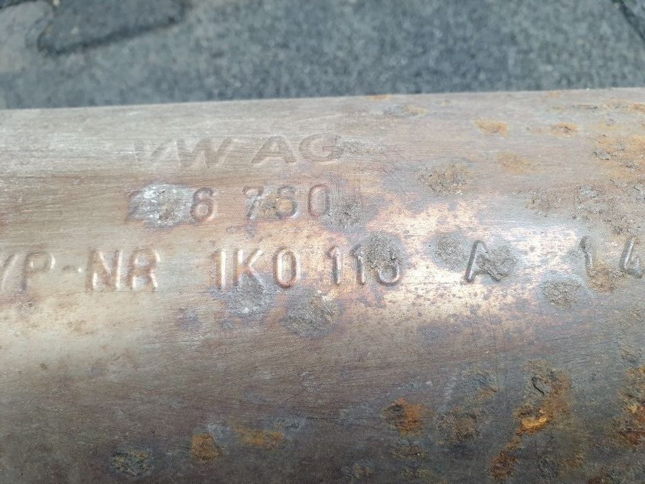 Toba de esapament intermediara VOLKSWAGEN GOLF V Variant 1K5 2007 - 2009, Break TDI BLS, BXE 1K0253209L