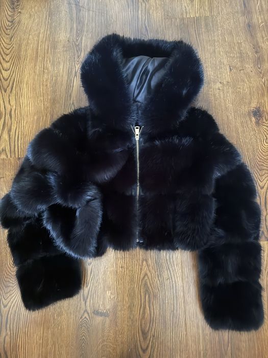 Пухено дамско палто в черно