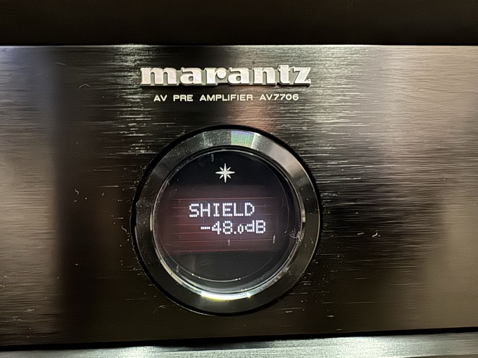 AV Pre amplifier процесор Marantz AV7706