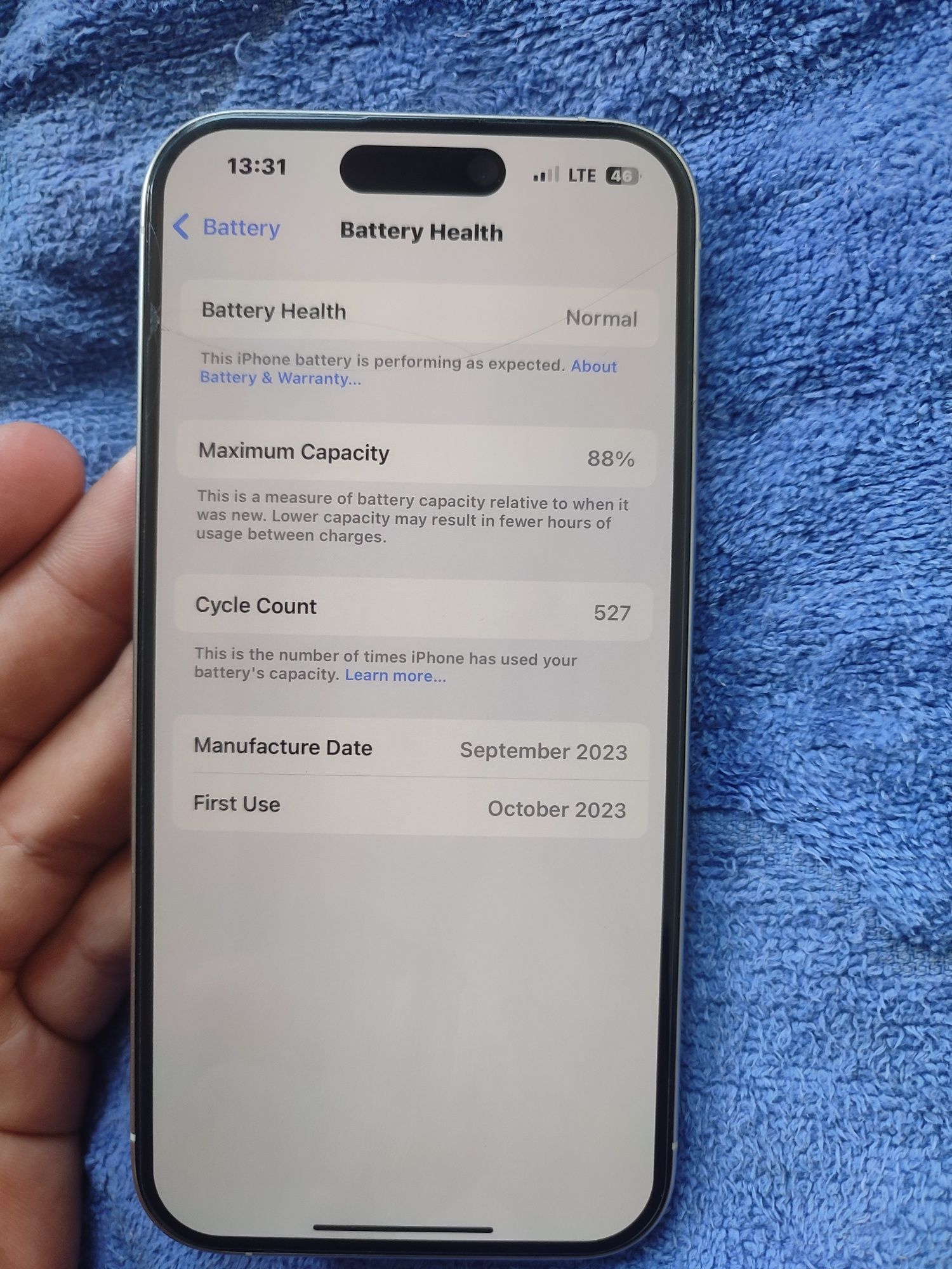 iPhone 15 pro 128gb holati ideal umuman aybi yoq Ikkita sim kartalik.
