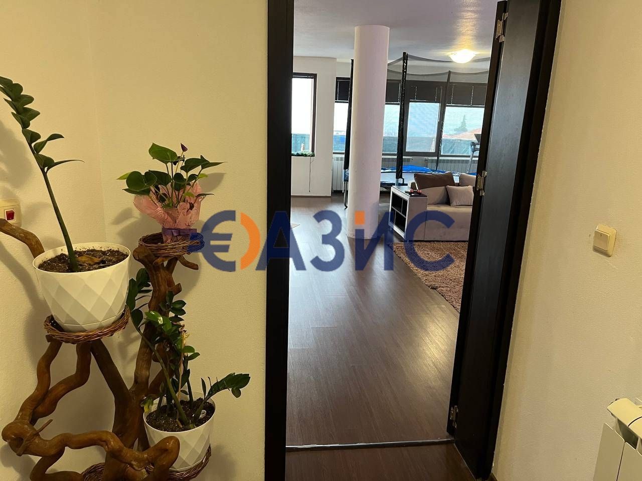 Продава се Къща в с. Кошарица, Област Бургас - 1200 кв.м за 559 €/кв.м - Снимка #3