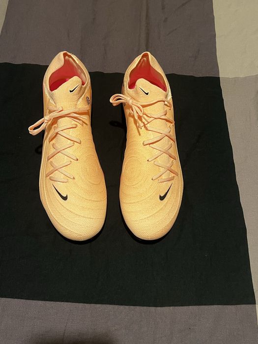 Nike Phantom Luna 2 Pro FG