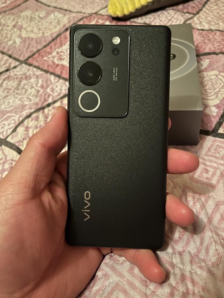 Vivi v29 GB256 сотка жаксы