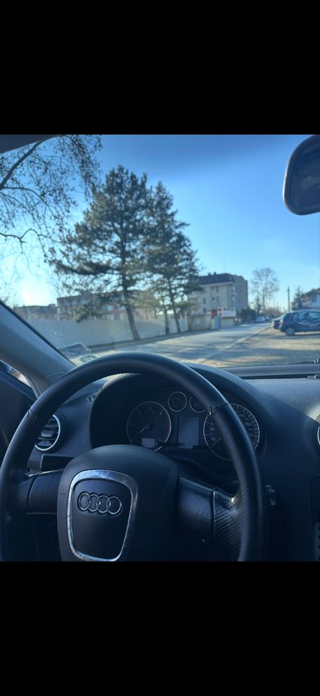 Продавам Ауди а3