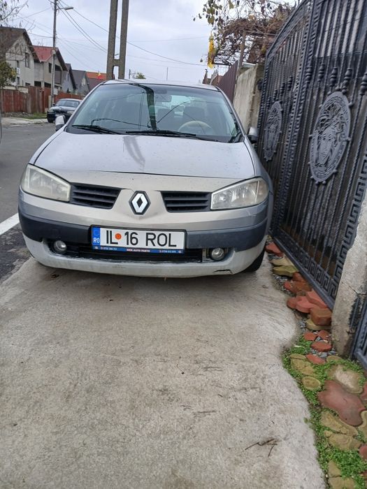 Vând Renault megan 2