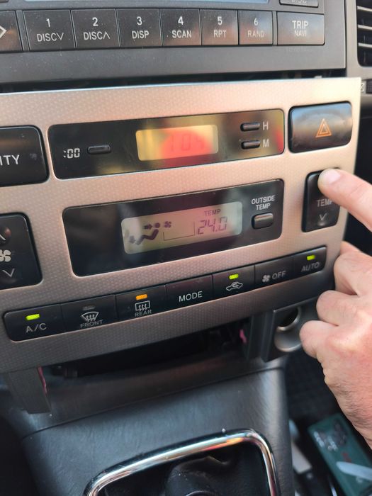 Контролен панел климатроник Toyota Corolla Verso