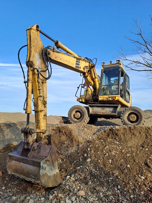 Excavator komatsu pw150 sau schimb