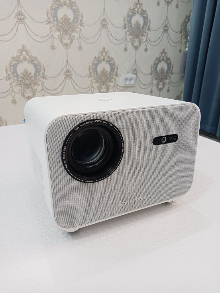 Проектор Byintek u12