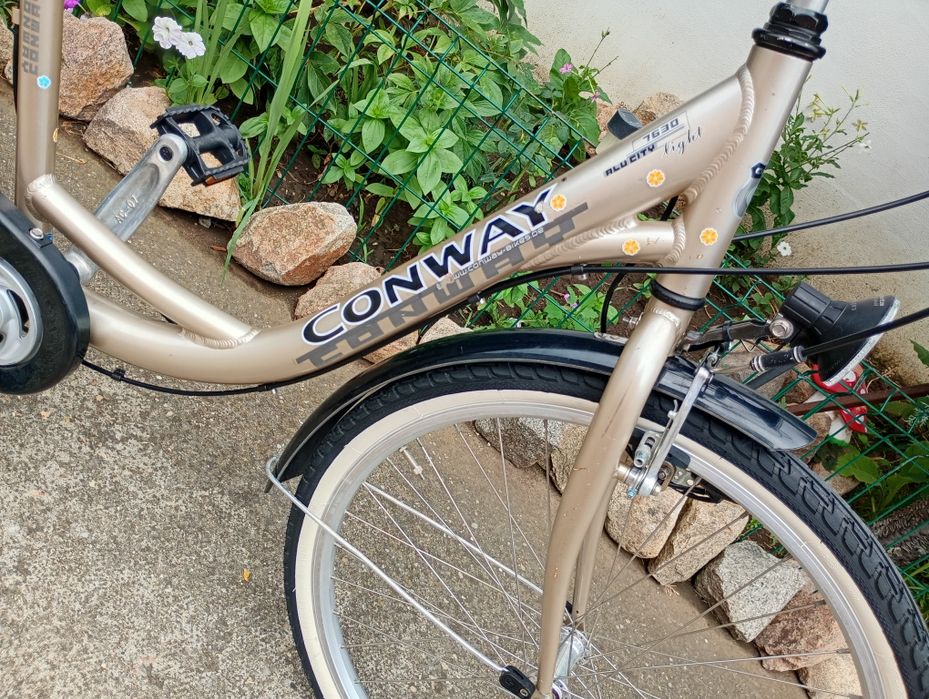 Bicicletă damă CONWAY,roti 26,cu 3 vit ,frână picior !