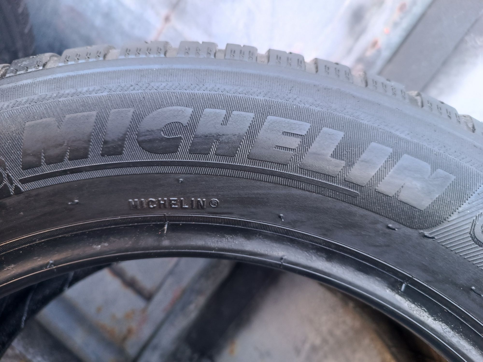 215/55/16 Michelin