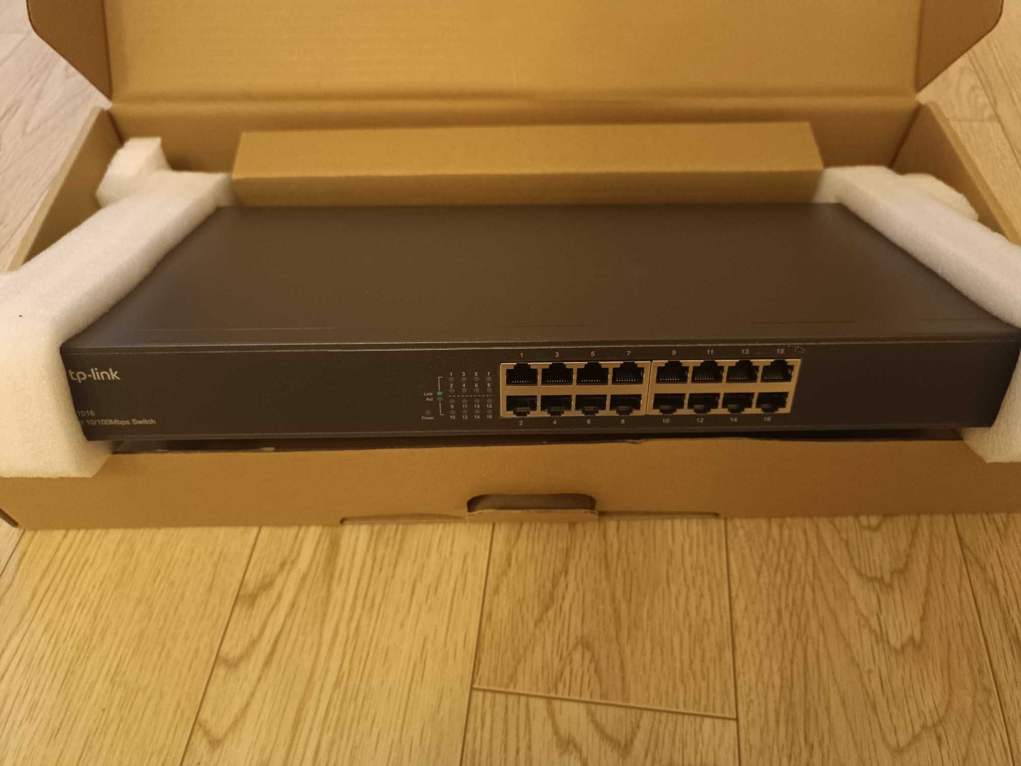 Сетевой коммутатор TP-Link TL-SF1016