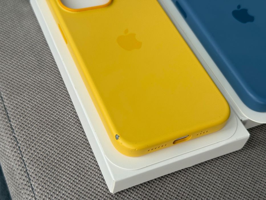 Оригинални Apple Silicon Case iPhone 15 pro max