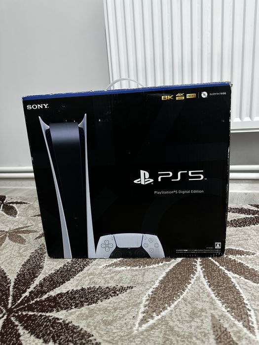 Playstation 5, с двумя джостиками