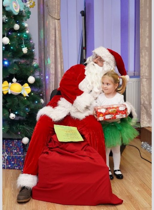 Moș Crăciun de închiriat - Pentru serbări, evenimente private și acasă