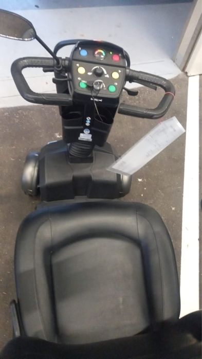 Vanzare scutere ptr oameni cu dizabilitati