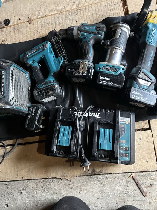 Set scule makita
