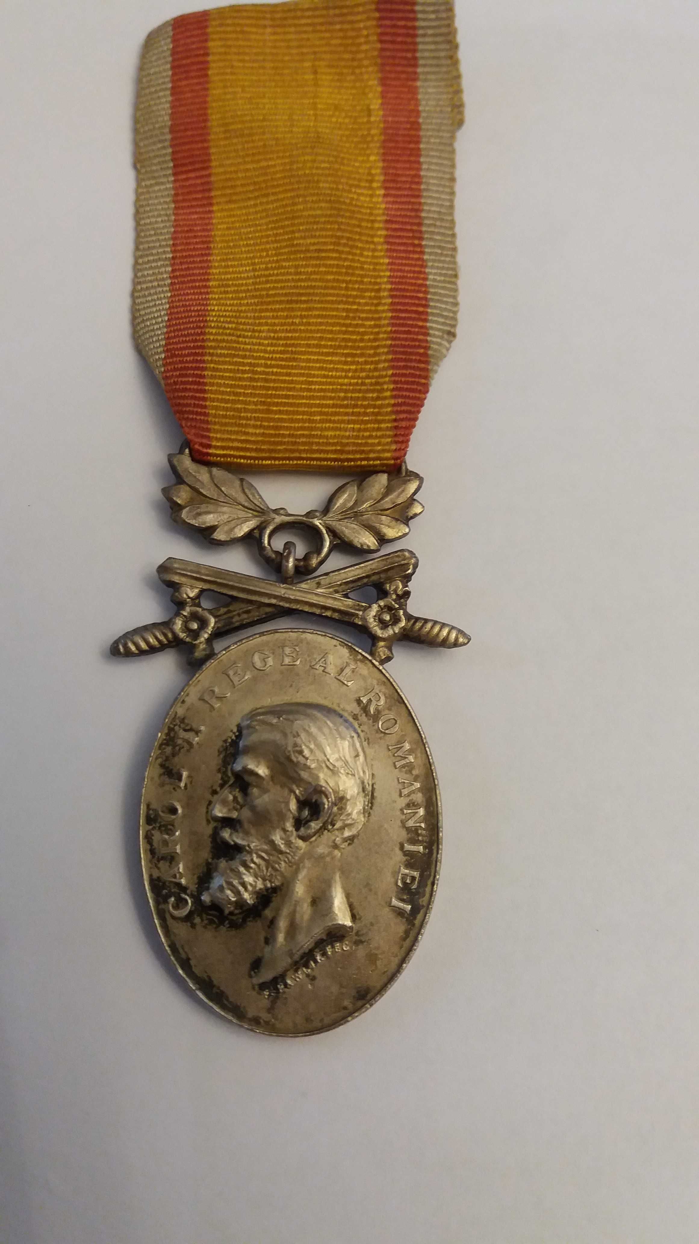 Medalie "Barbatie si Credinta" cu semnatura gravorilor