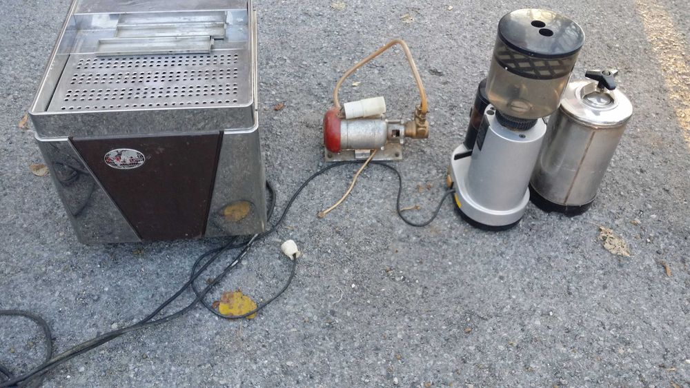 Кафе машина за заведение