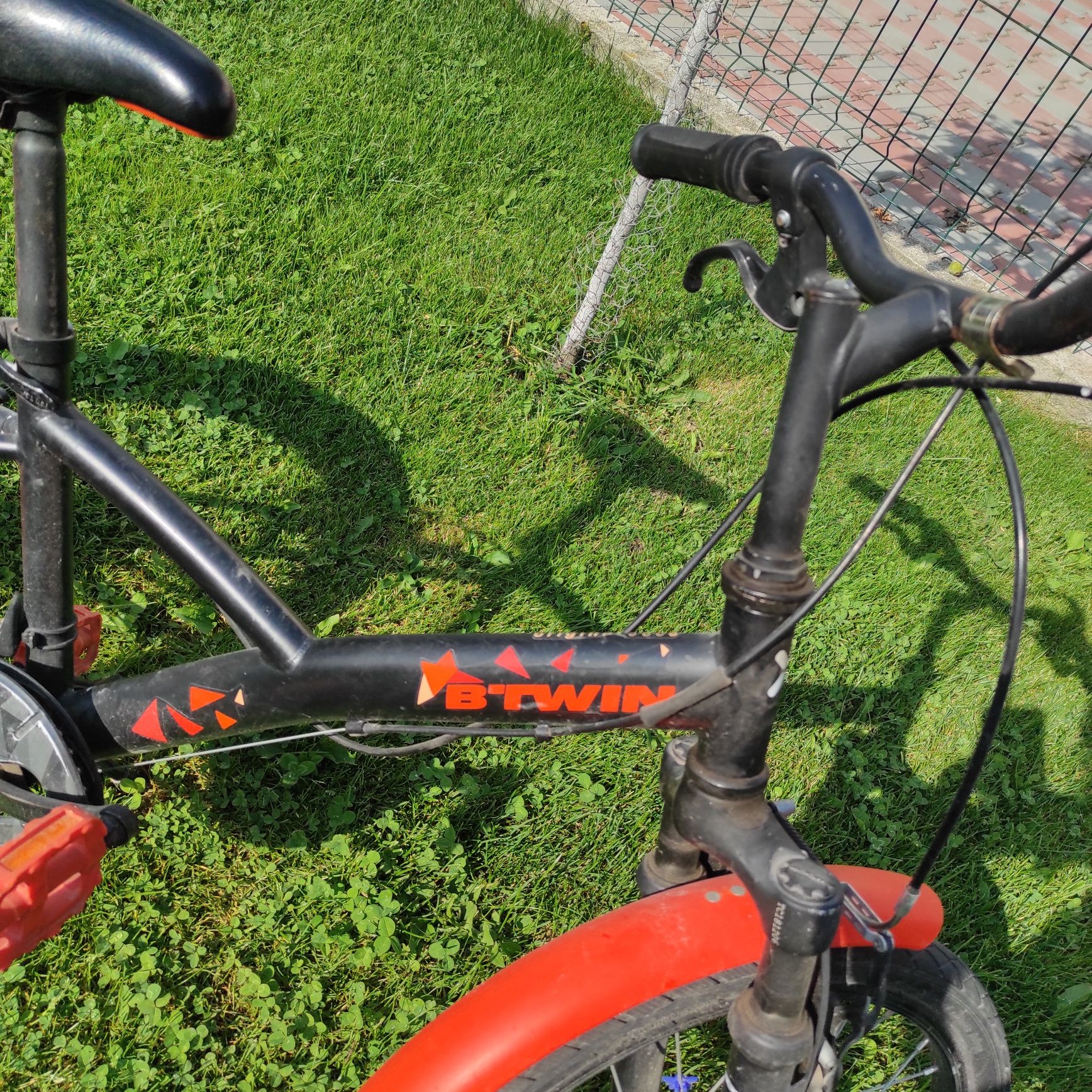 Vând bicicletă stare foarte bună