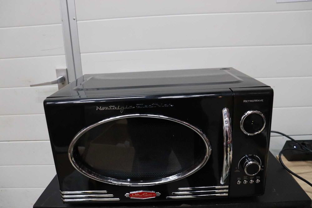 Микровълнова фурна Nostalgia RMO4BK Retro, 800W, 12 настройки, LED