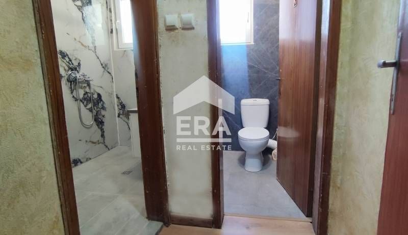 Тристаен апартамент в централната част на гр. Сандански