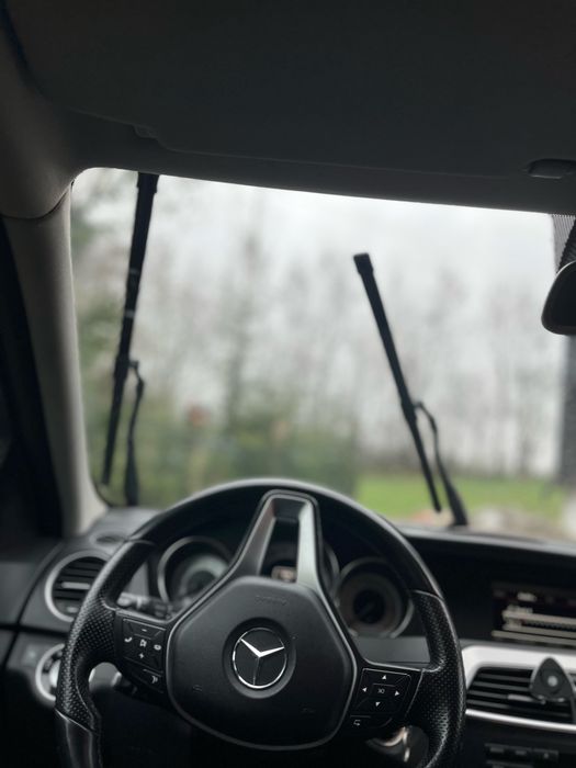 Mercedes C 220d 170cp automat