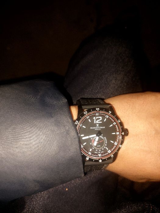 Часы BERNHARD H. MAYER за 100 000