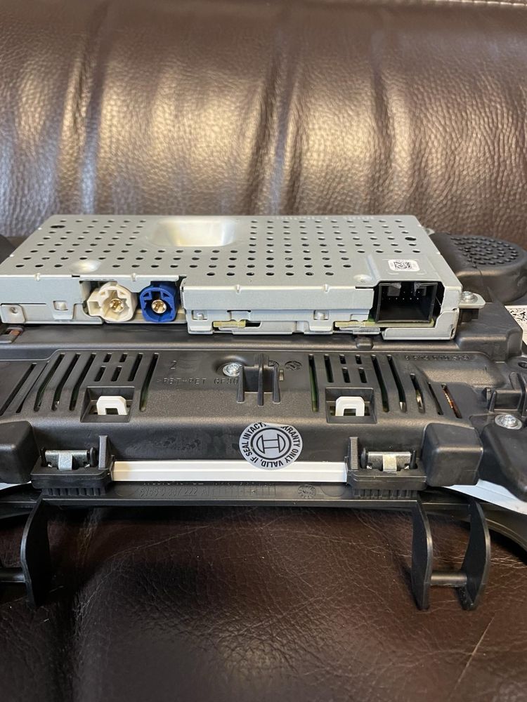 Дигитален километраж Bmw G11 G30 G31 с хед ъп LED digital