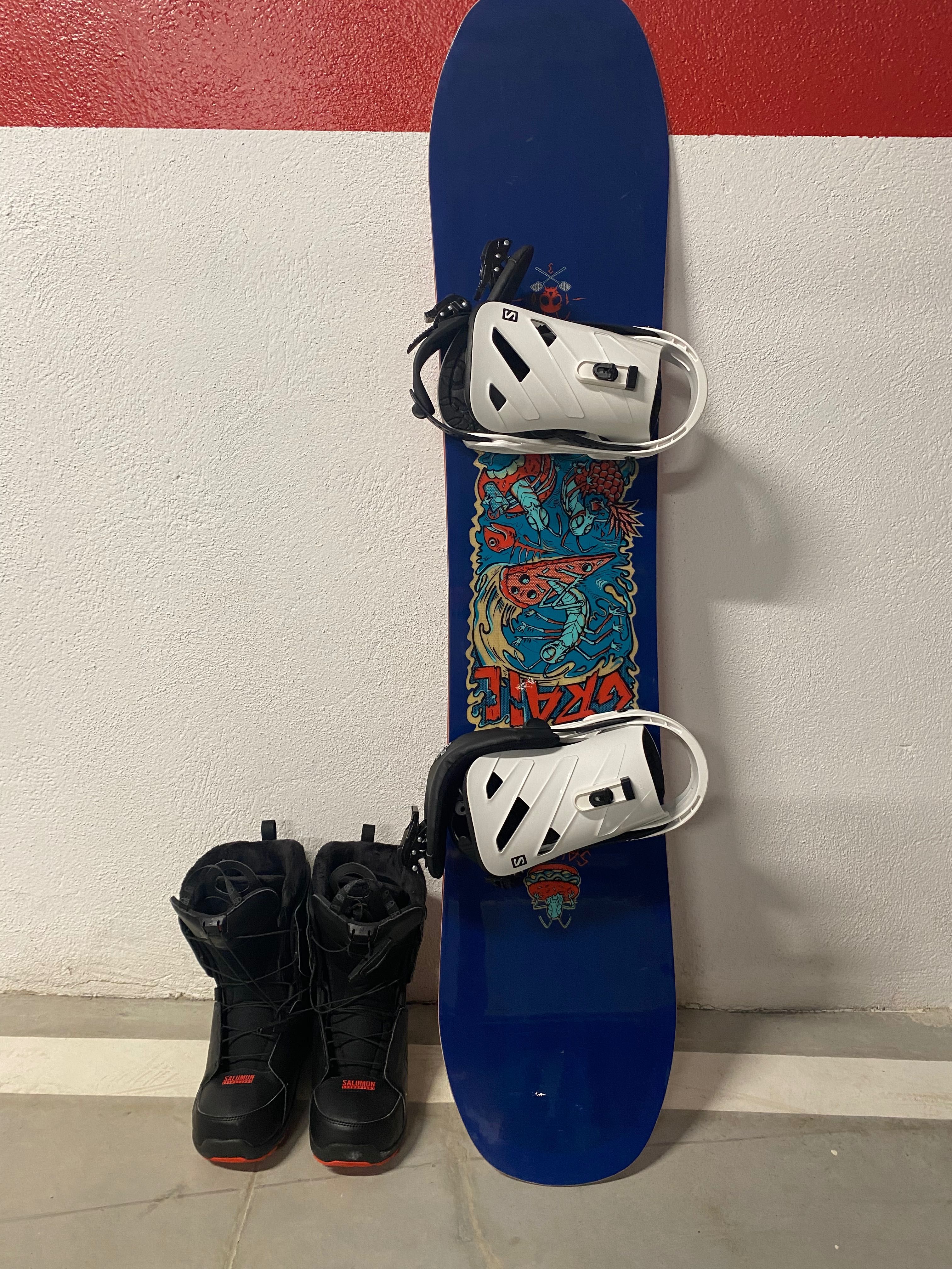 Детски сноуборд + обувки Salomon