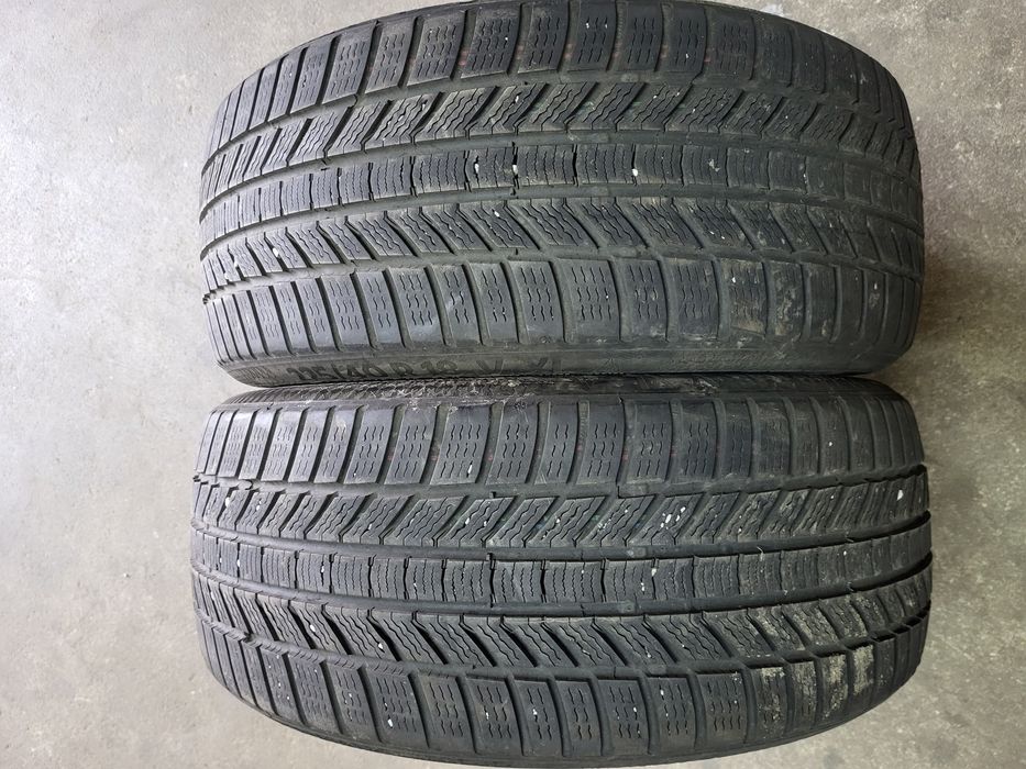 2 anvelope 225 40 R 18 Continental iarna