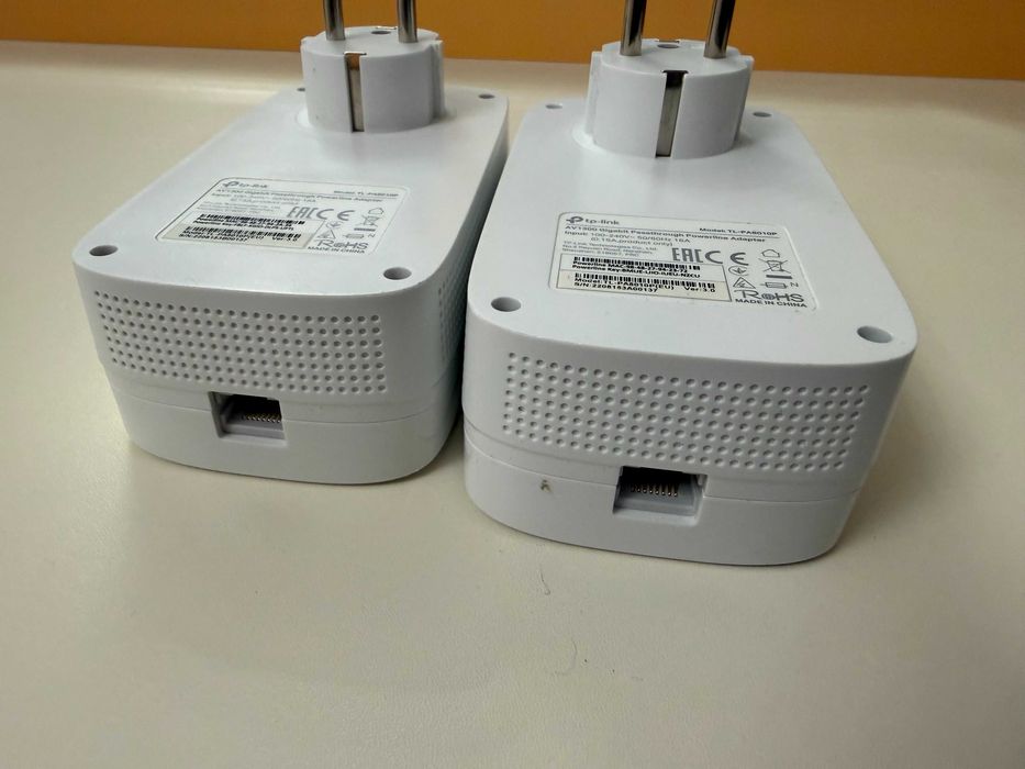 TP-Link TL-PA8010P AV1300 Gigabit Powerline адаптери (2 бр.)