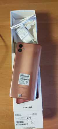Samsung A04 новый