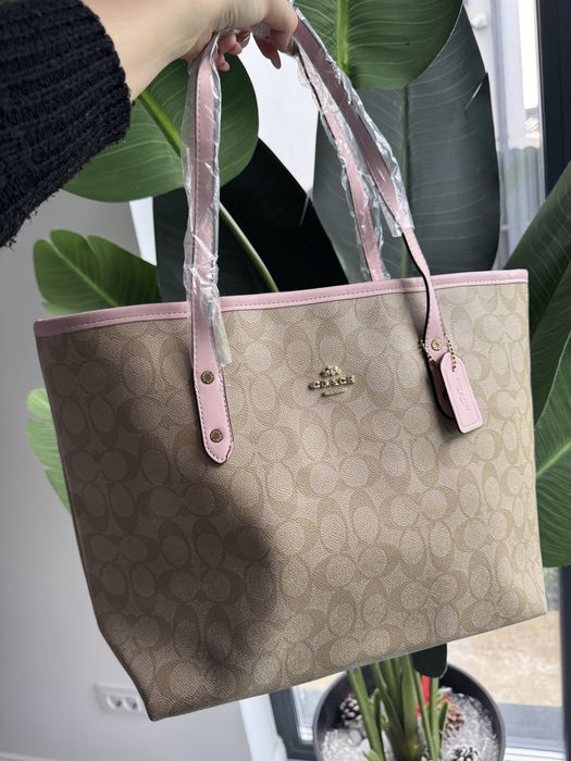 Geantă Coach New York