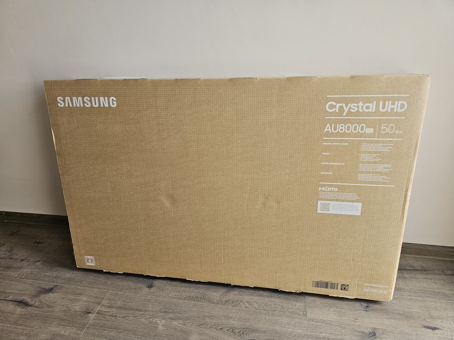 Телевизор Samsung Au8072 50"