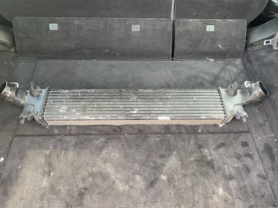 Интеркулер Ford Fiesta 1.5 ST