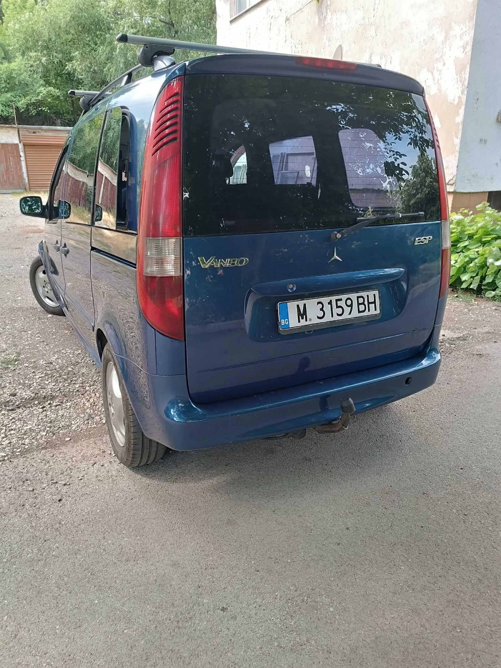 Продавам Мерцедес Ванео