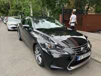 Lexus Seria IS auto înmatriculată pe firma se emite factura, tarif net