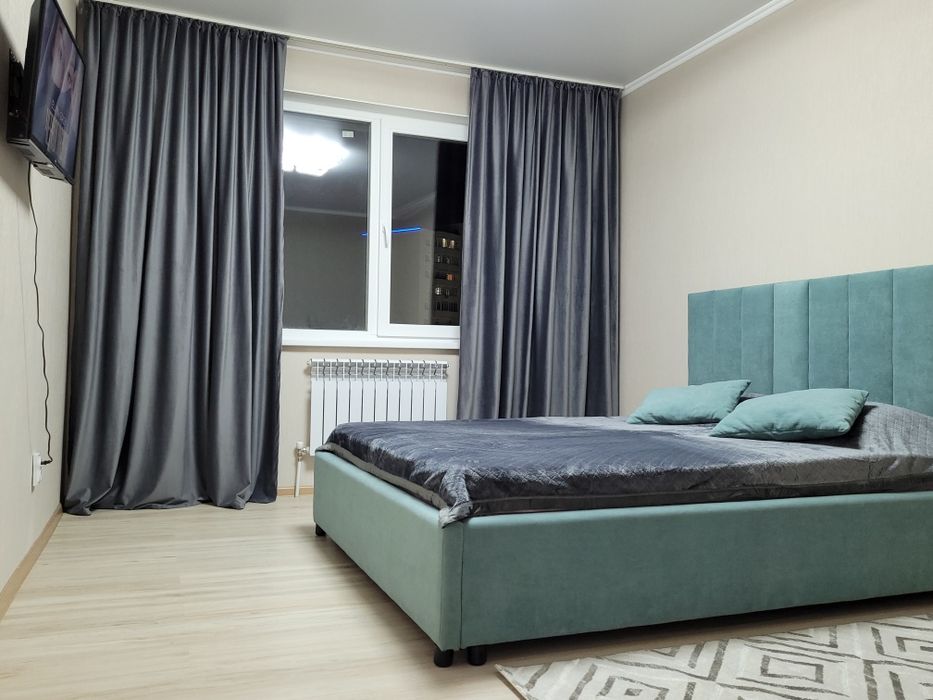 Однокомнатная квартира посуточно ЛЮКС КШТ