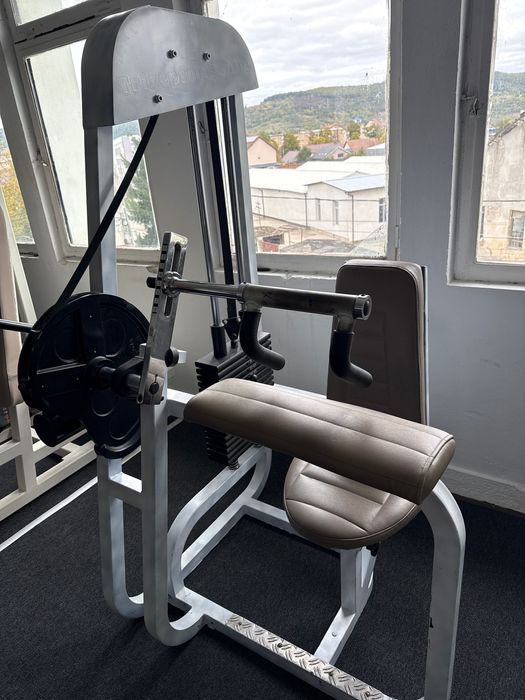 Aparat fitness pentru triceps