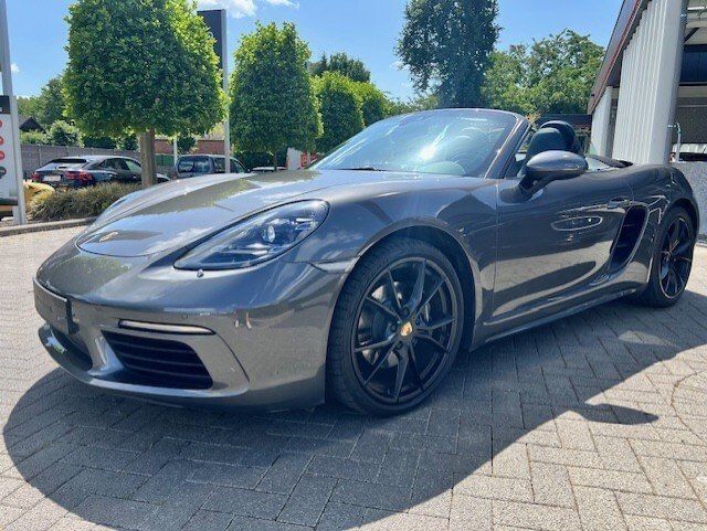 Inchiriere Porsche 718 Boxster