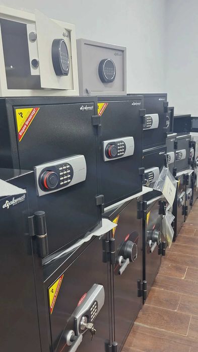 Южно Корейские сейфы Diplomat с Отпечатком . 10 моделей на скидках.