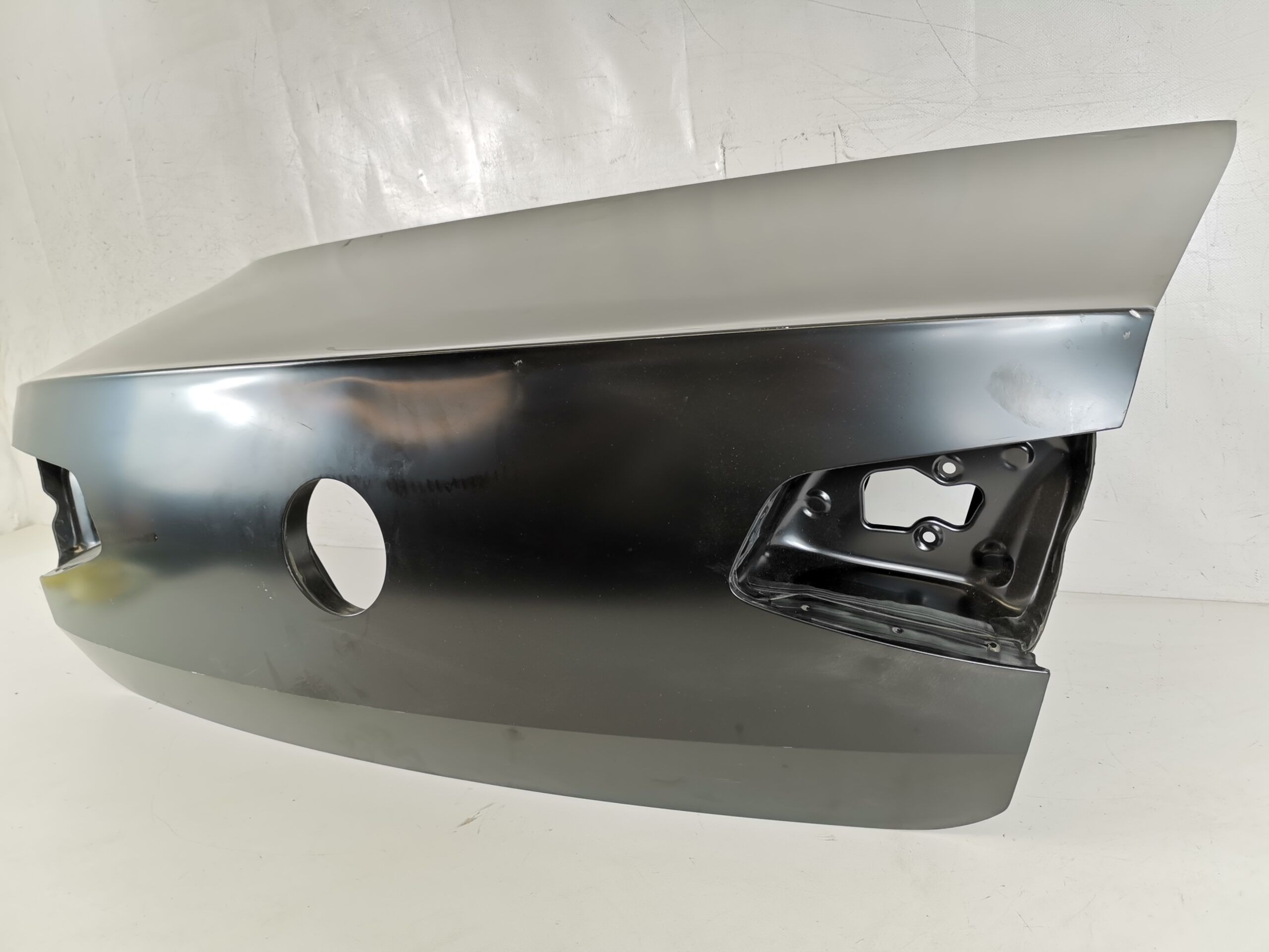 Задно стъкло Фолксваген / Volkswagen VW Passat B8 [ , , , , , , ] Ориг
